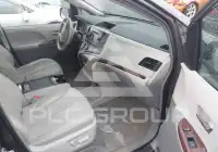 2012 Toyota SIENNA фото