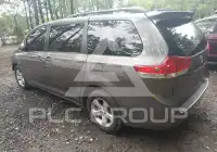 2012 Toyota SIENNA фото