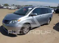 2012 Toyota SIENNA фото