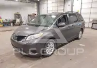 2012 Toyota SIENNA фото