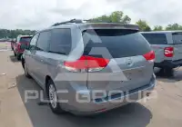 2012 Toyota SIENNA фото