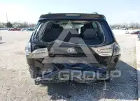 2012 Toyota SIENNA photo