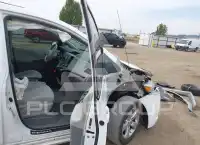 2012 Toyota SIENNA фото