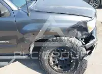 2012 Toyota TACOMA photo