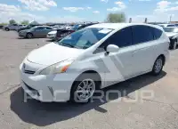 2012 Toyota PRIUS фото