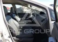 2012 Toyota PRIUS фото