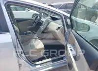 2012 Toyota PRIUS фото