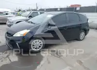 2012 Toyota PRIUS фото
