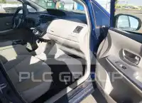 2012 Toyota PRIUS фото