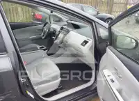 2012 Toyota PRIUS фото