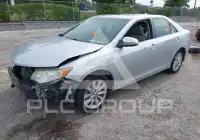 2012 Toyota CAMRY фото