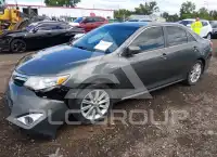 2012 Toyota CAMRY фото