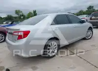 2012 Toyota CAMRY фото