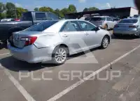 2012 Toyota CAMRY фото
