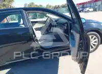 2012 Toyota CAMRY фото