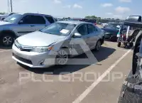 2012 Toyota CAMRY фото