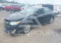 2012 Toyota CAMRY фото