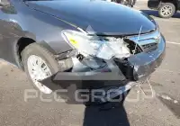 2012 Toyota CAMRY фото