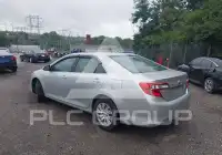 2012 Toyota CAMRY фото