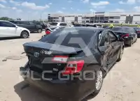 2012 Toyota CAMRY фото
