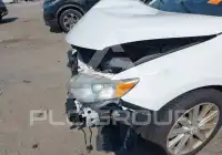 2012 Toyota CAMRY фото