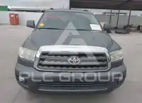2012 Toyota SEQUOIA фото