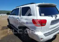 2012 Toyota SEQUOIA фото