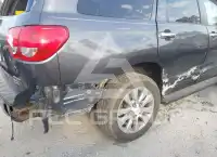 2012 Toyota SEQUOIA фото