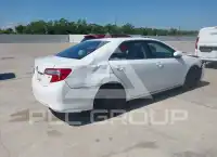 2012 Toyota CAMRY фото