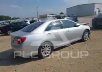 2012 Toyota CAMRY фото