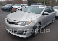 2012 Toyota CAMRY фото