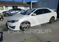 2012 Toyota CAMRY фото