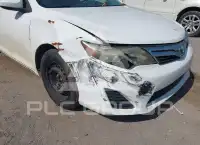 2012 Toyota CAMRY фото