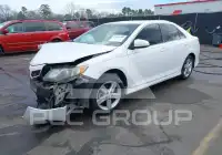 2012 Toyota CAMRY фото