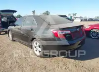 2012 Toyota CAMRY фото