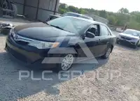 2012 Toyota CAMRY фото