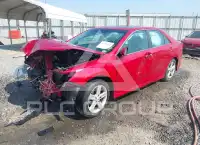 2012 Toyota CAMRY фото