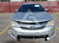 2012 Toyota CAMRY фото