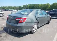 2012 Toyota CAMRY фото