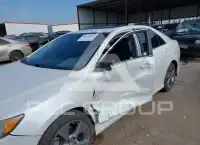 2012 Toyota CAMRY фото