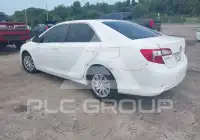 2012 Toyota CAMRY фото