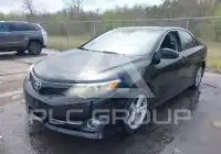 2012 Toyota CAMRY фото