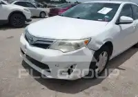 2012 Toyota CAMRY фото