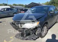 2012 Toyota CAMRY фото