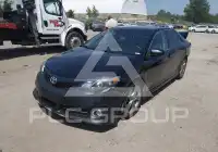 2012 Toyota CAMRY фото