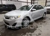 2012 Toyota CAMRY фото