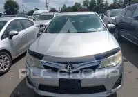 2012 Toyota CAMRY фото