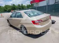 2012 Toyota CAMRY фото
