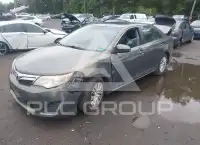 2012 Toyota CAMRY фото