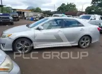 2012 Toyota CAMRY фото